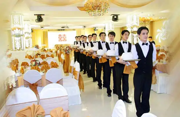 TỪ VỰNG TIẾNG ĐỨC CHUYÊN NGÀNH NHÀ HÀNG, KHÁCH SẠN
