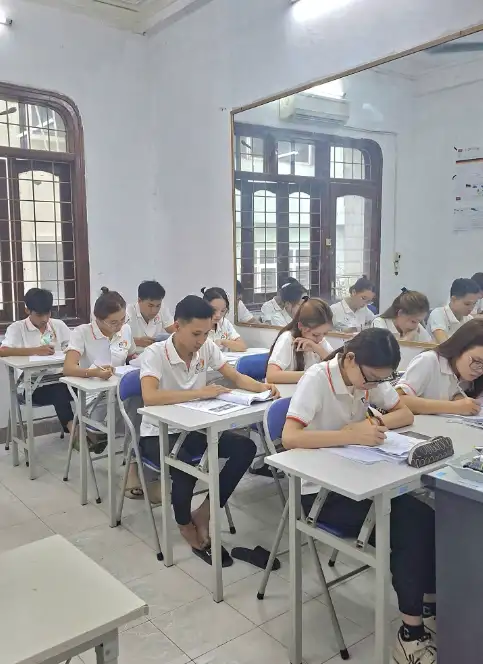 Khóa Học Tiếng Đức Giao Tiếp