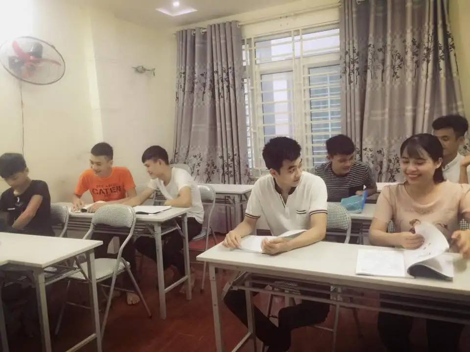 Khóa học tiếng Séc giao tiếp cho người mới bắt đầu